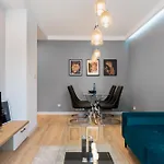Pure Premium - Free Parking & Ac Apartmanhotel