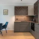 Apartmanhotel Pure Premium - Free Parking & Ac 4*