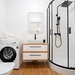Pure Premium - Free Parking & Ac Appart hôtel 4*