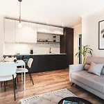 Appart hôtel Pure Premium - Free Parking & Ac