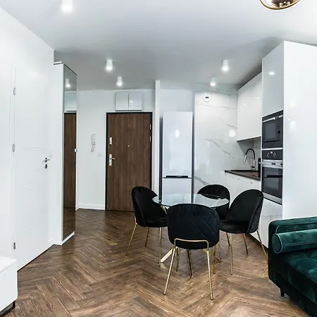 Aparthotel Pure Premium - Free Parking & Ac