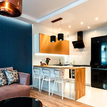 Pure Premium Aparthotel *