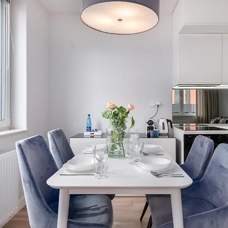 Aparthotel Pure Premium - Free Parking & Ac