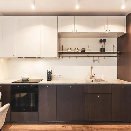 Aparthotel Pure Premium - Free Parking & Ac Breslau