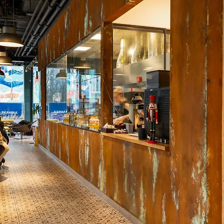 Pure Premium - Free Parking & Ac アパートホテル ヴロツワフ