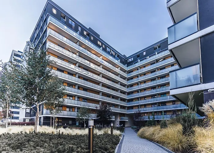 Aparthotel Pure Premium - Free Parking & Ac 4*