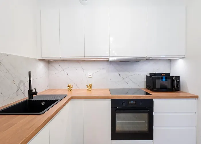 Aparthotel Pure Premium - Free Parking & Ac